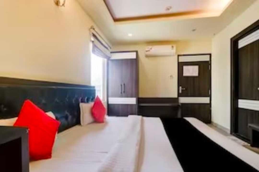 Collection O Hotel Kashi Inn 瓦拉纳西 外观 照片