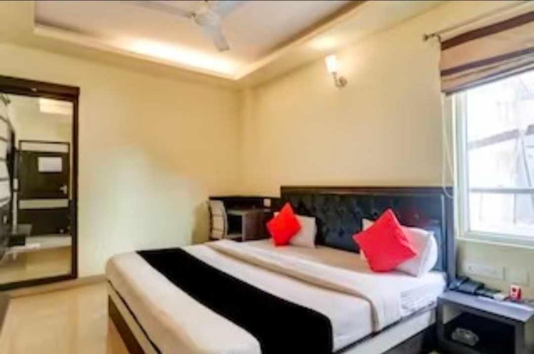 Collection O Hotel Kashi Inn 瓦拉纳西 外观 照片