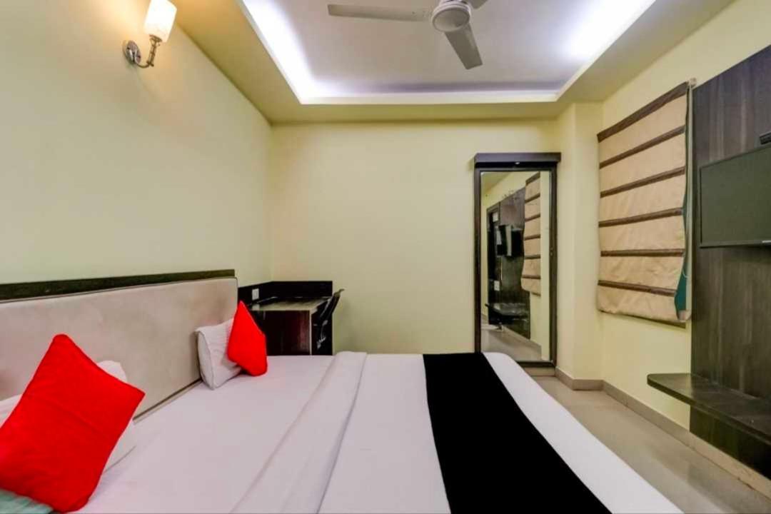 Collection O Hotel Kashi Inn 瓦拉纳西 外观 照片