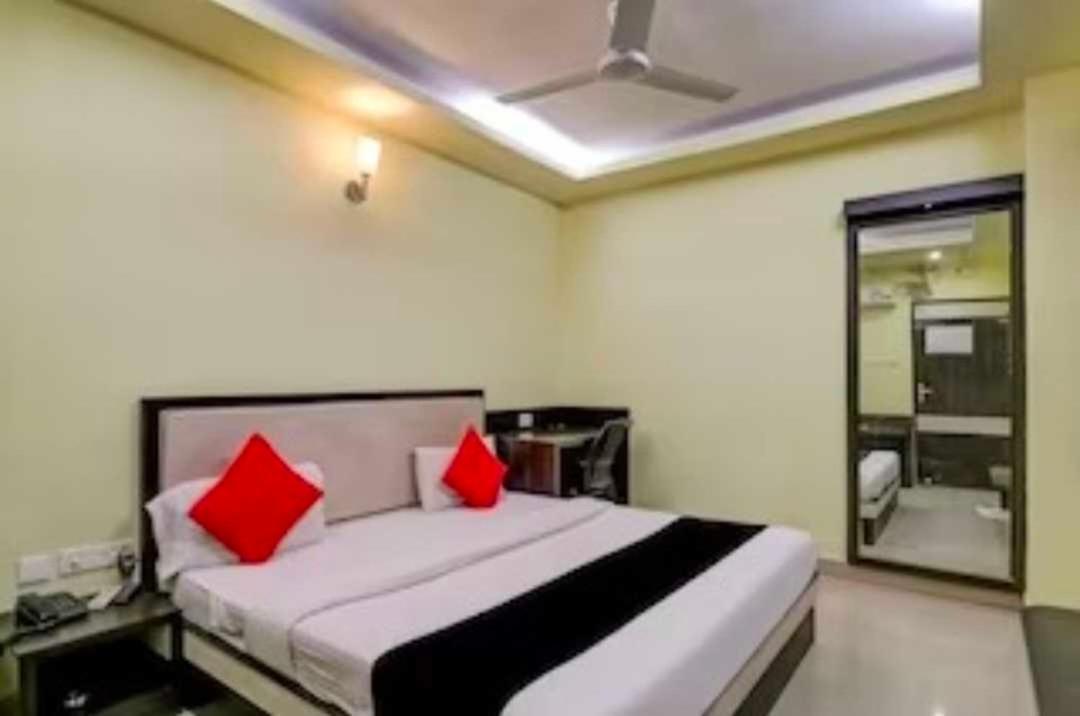 Collection O Hotel Kashi Inn 瓦拉纳西 外观 照片
